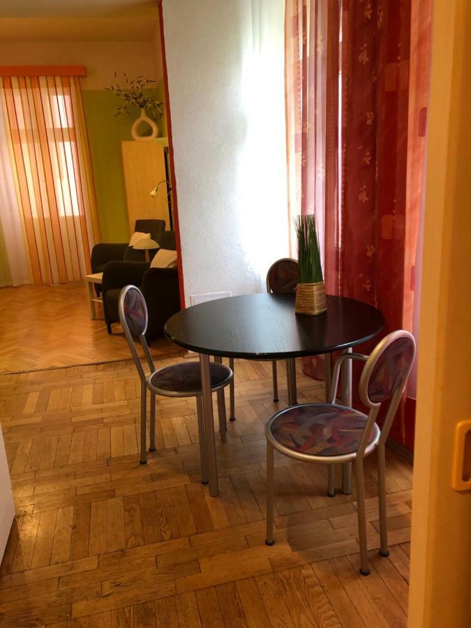 Apartmán Orchidej u Vřídla Karlovy Vary Exteriér fotografie