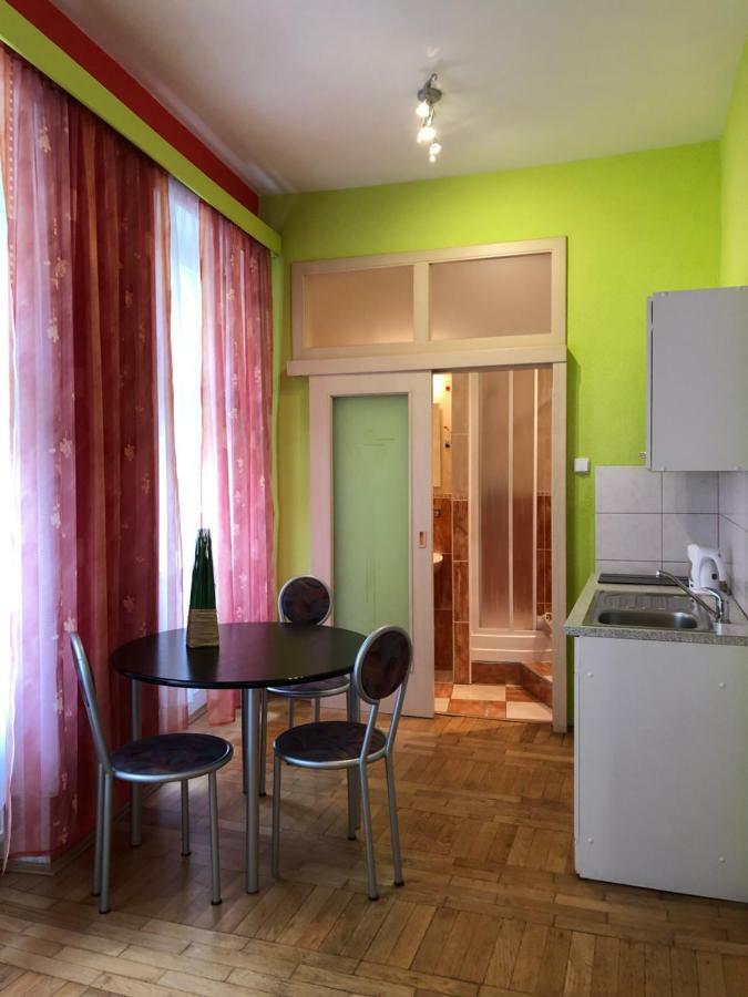 Apartmán Orchidej u Vřídla Karlovy Vary Exteriér fotografie